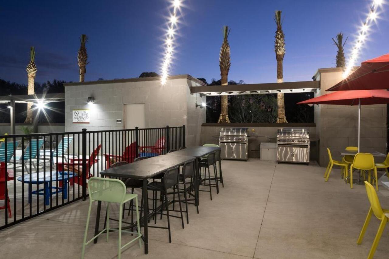 Home2 Suites By Hilton Jacksonville Airport Bagian luar foto