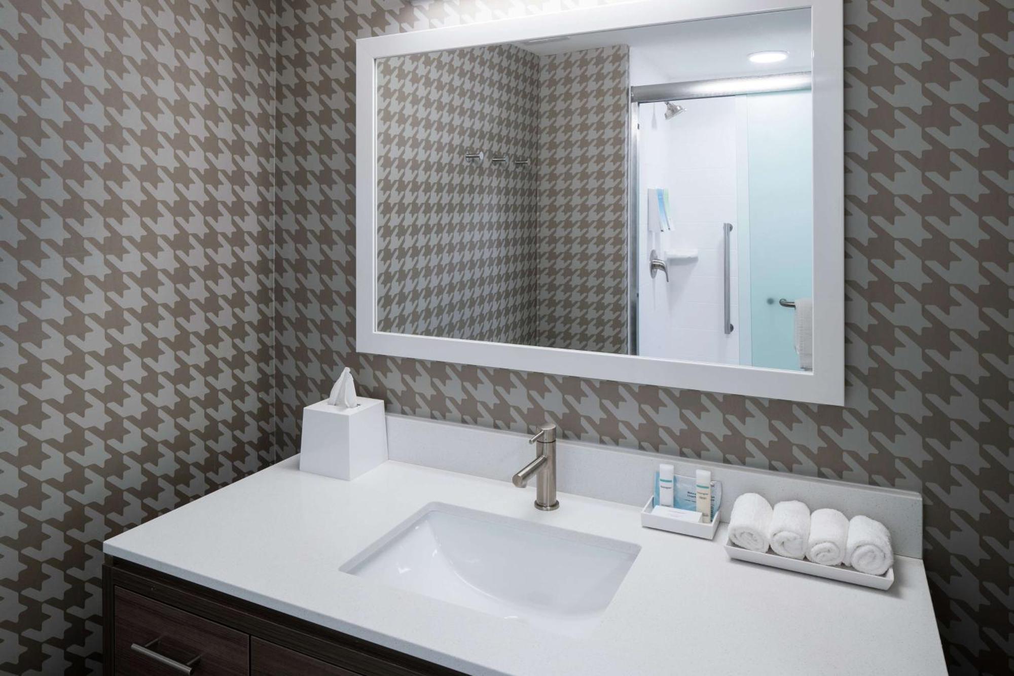 Home2 Suites By Hilton Jacksonville Airport Bagian luar foto
